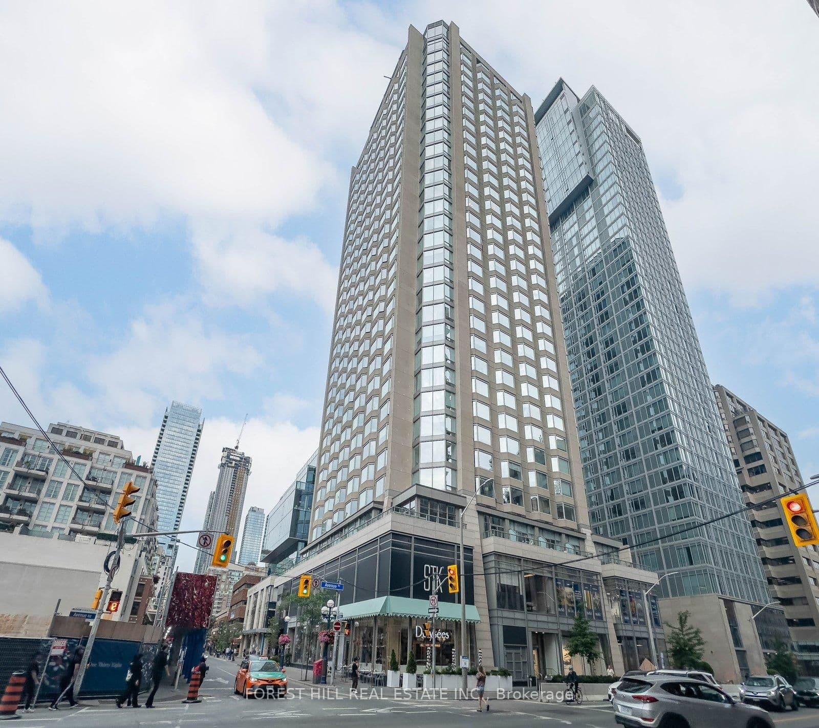 #2917 - 155 Yorkville Avenue