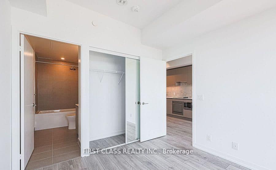 #3215 - 55 Mercer Street