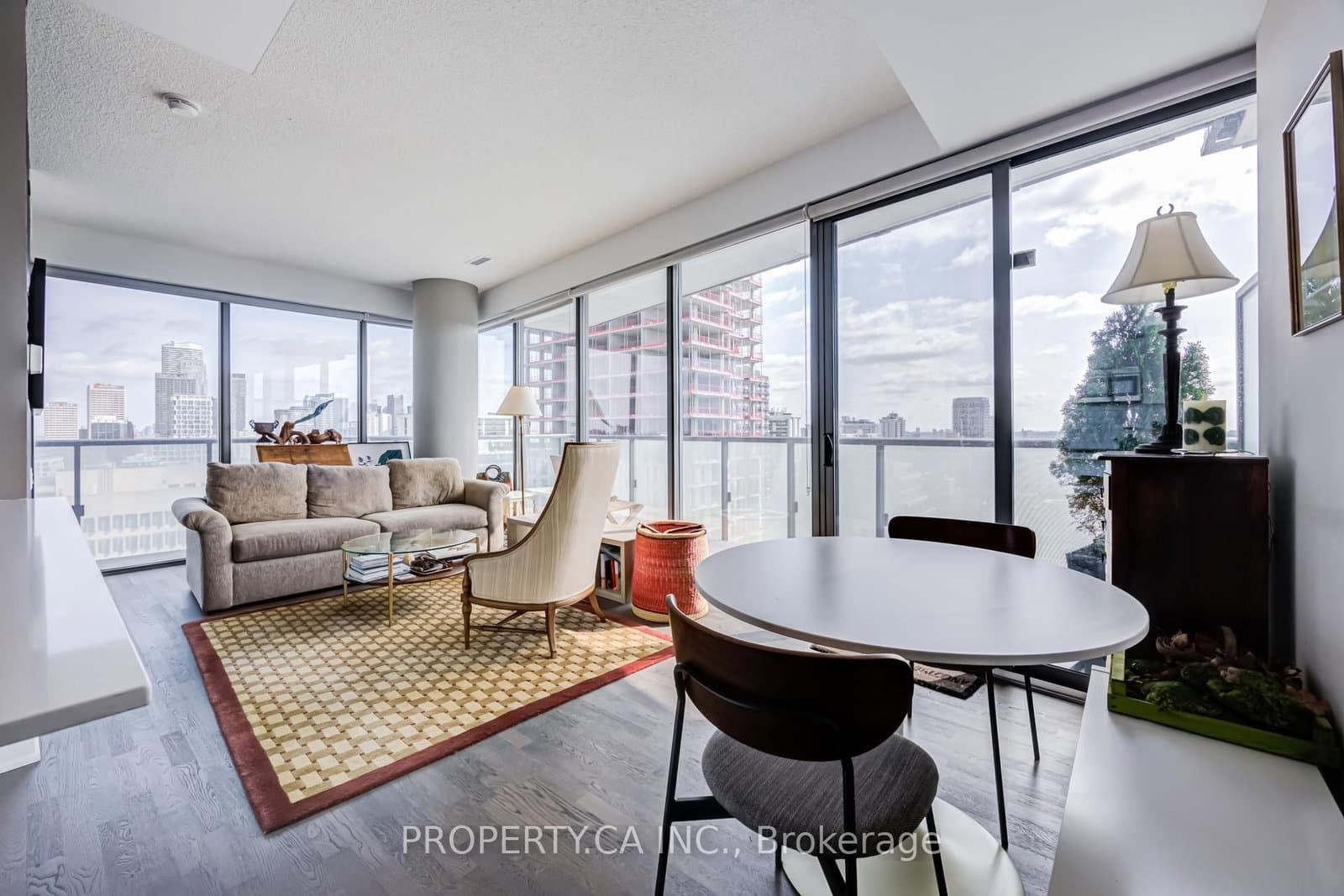 #1906 - 1815 Yonge Street