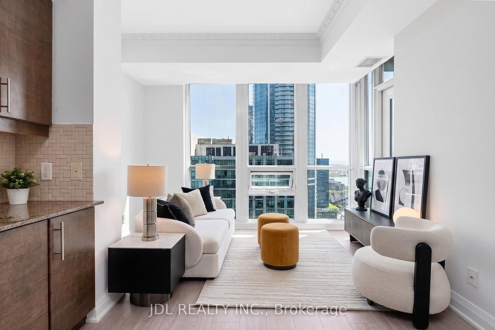#4006 - 16 Harbour Street