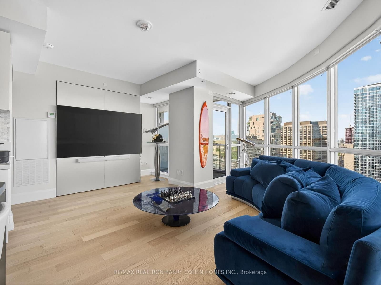 #2104 - 88 Cumberland Street