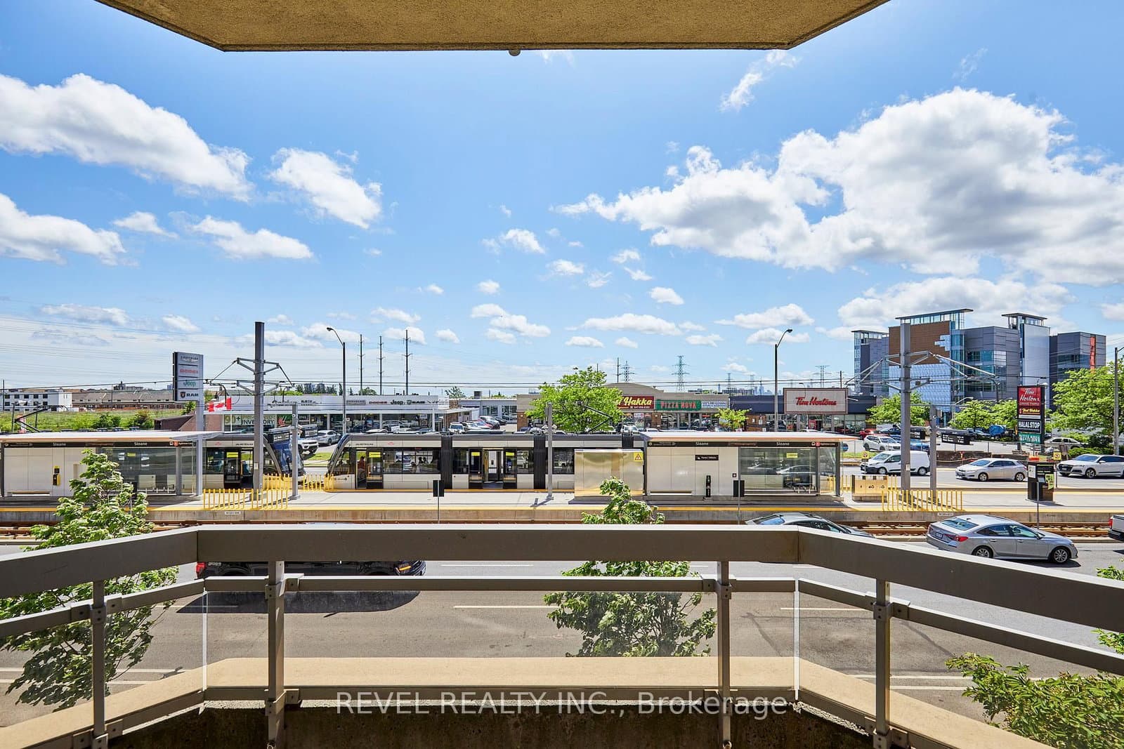 #210 - 1700 Eglinton Avenue E