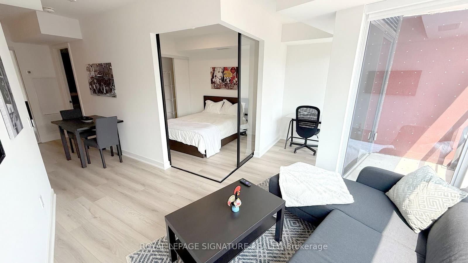 5 Lakeview Avenue, Unit 203
