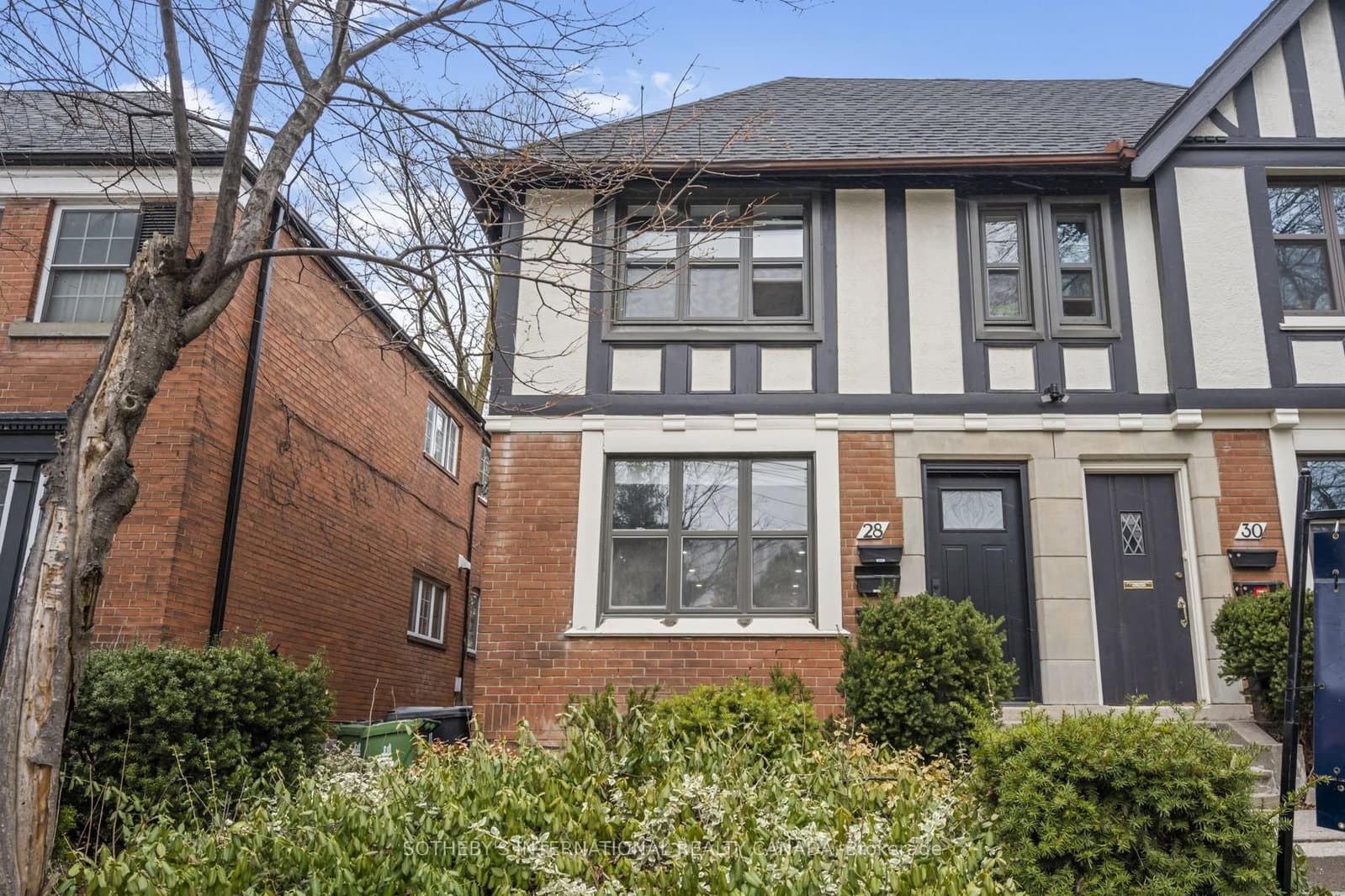28 Strathgowan Avenue, Unit Bsmnt