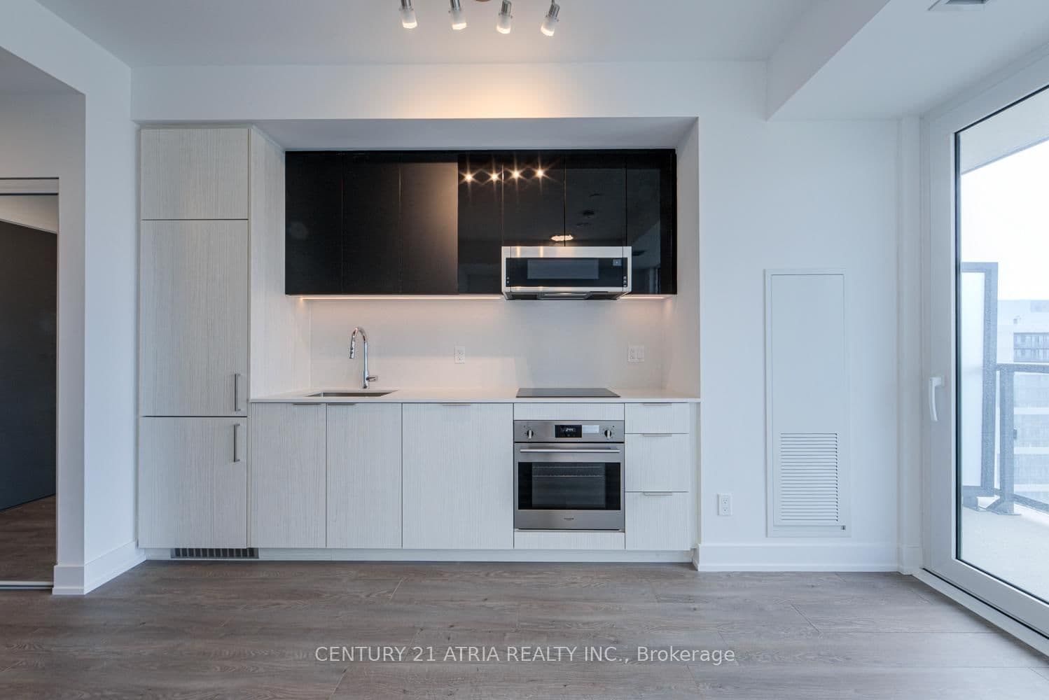 308 Jarvis Street, Unit 3204