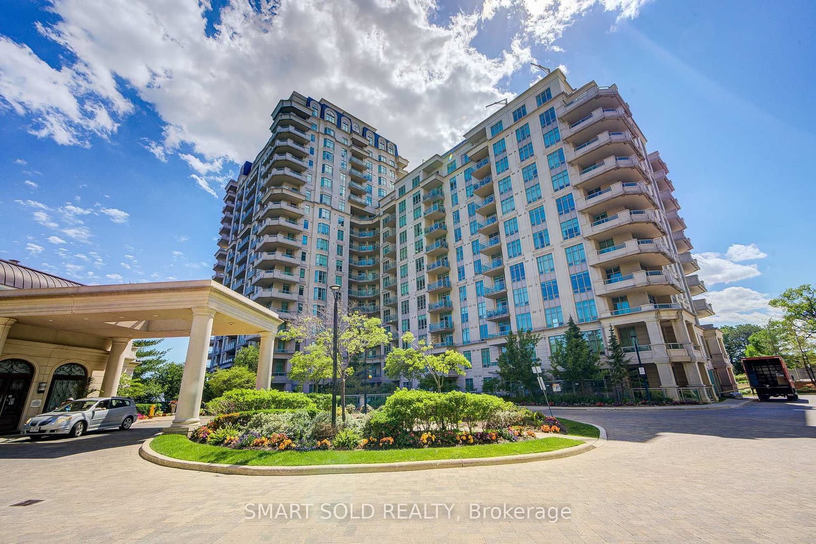 #1514 - 10 Bloorview Place