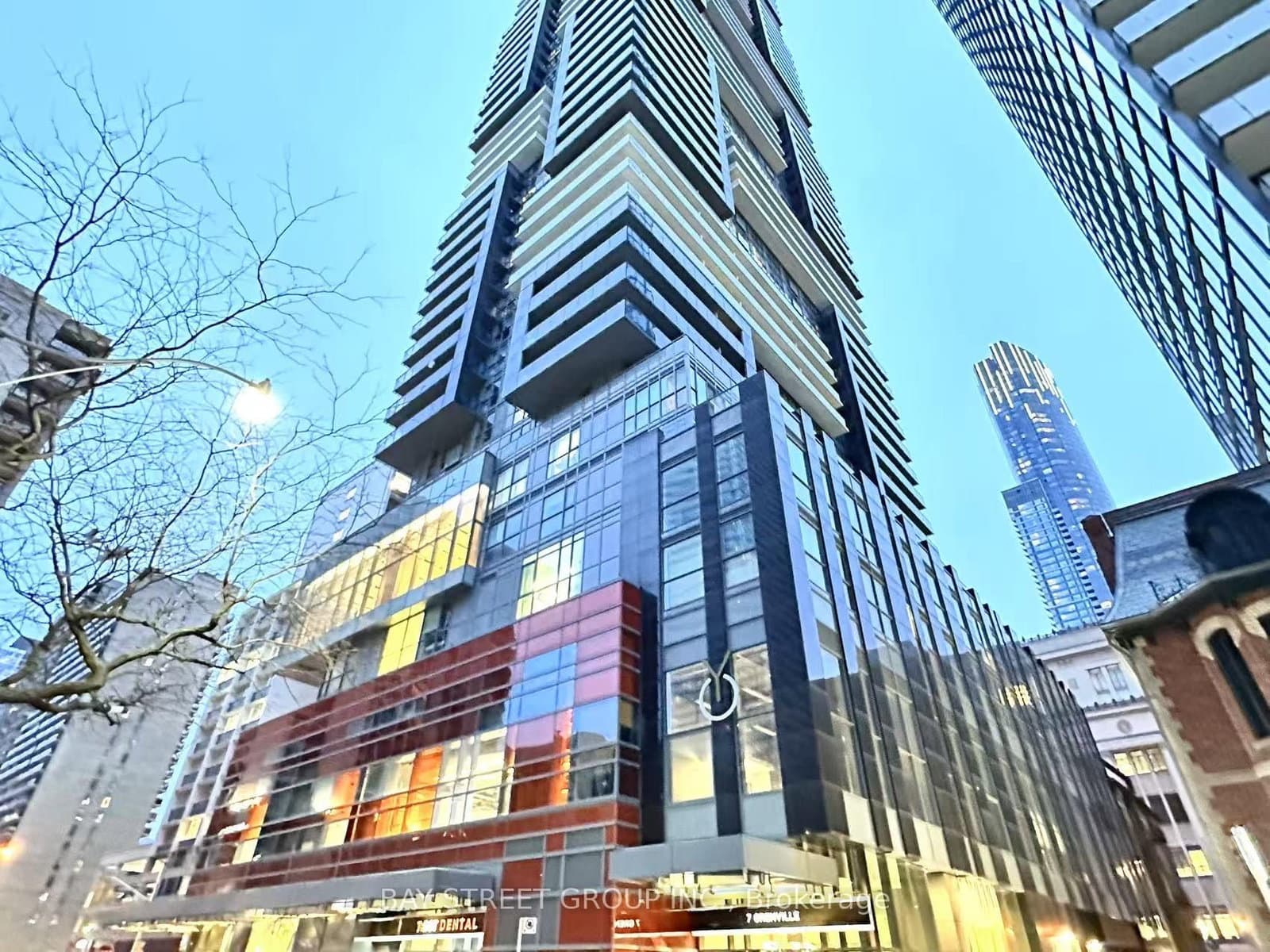 #3211 - 7 Grenville Street