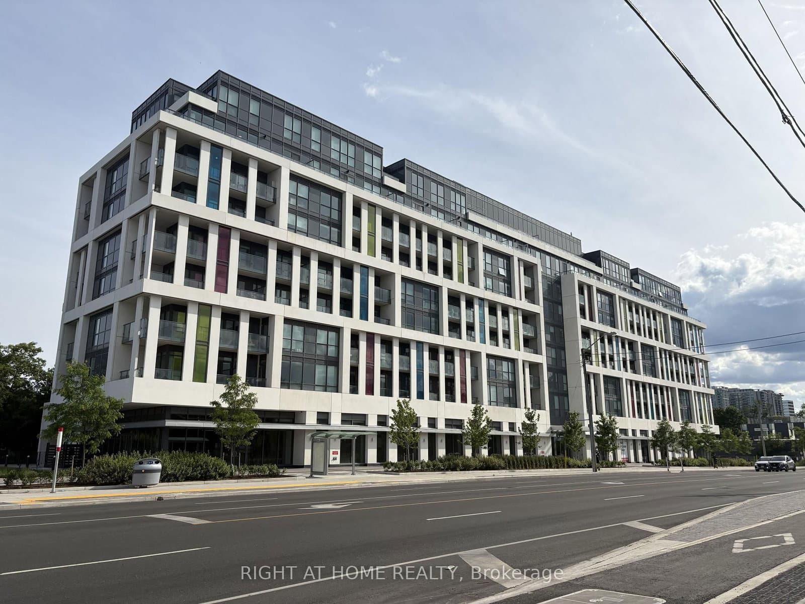 181 Sheppard Avenue E, Unit 604