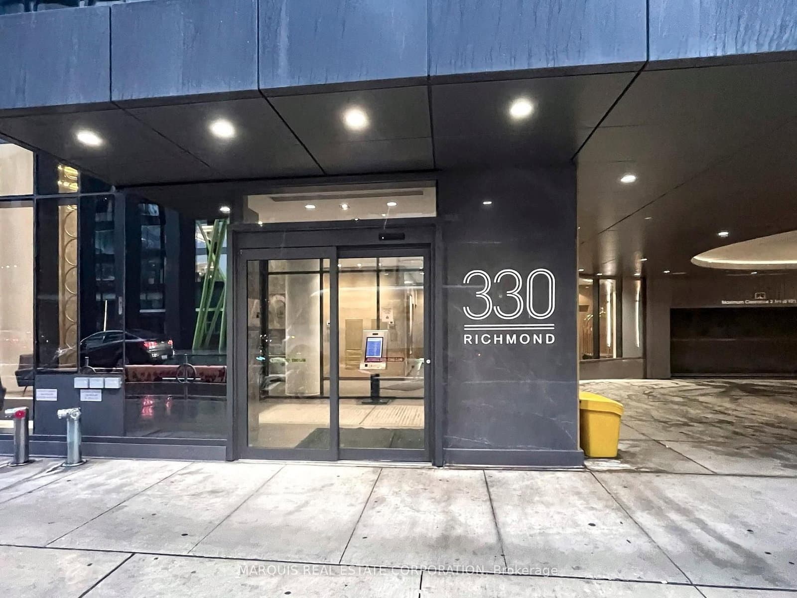 #Parking - 330 Richmond Street W