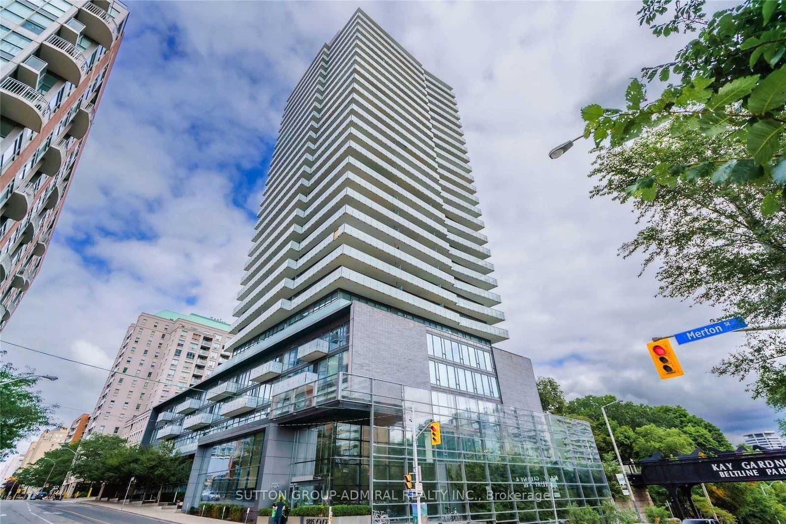 #1102 - 1815 Yonge Street