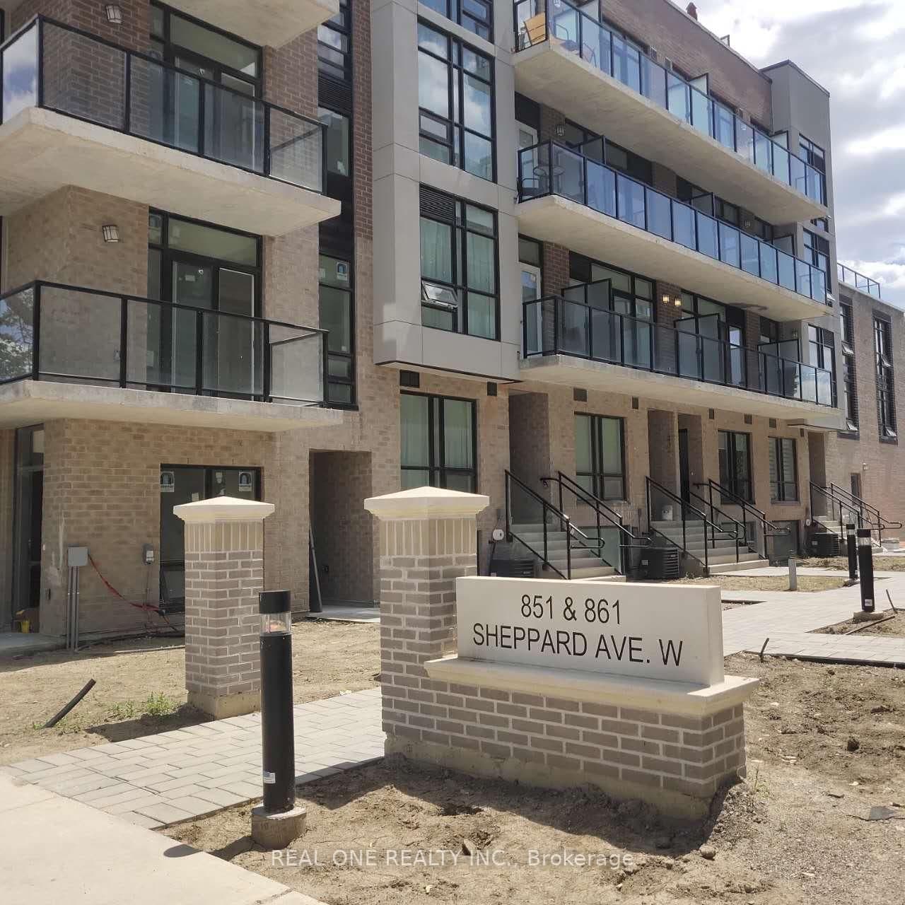#13 - 851 Sheppard Avenue W