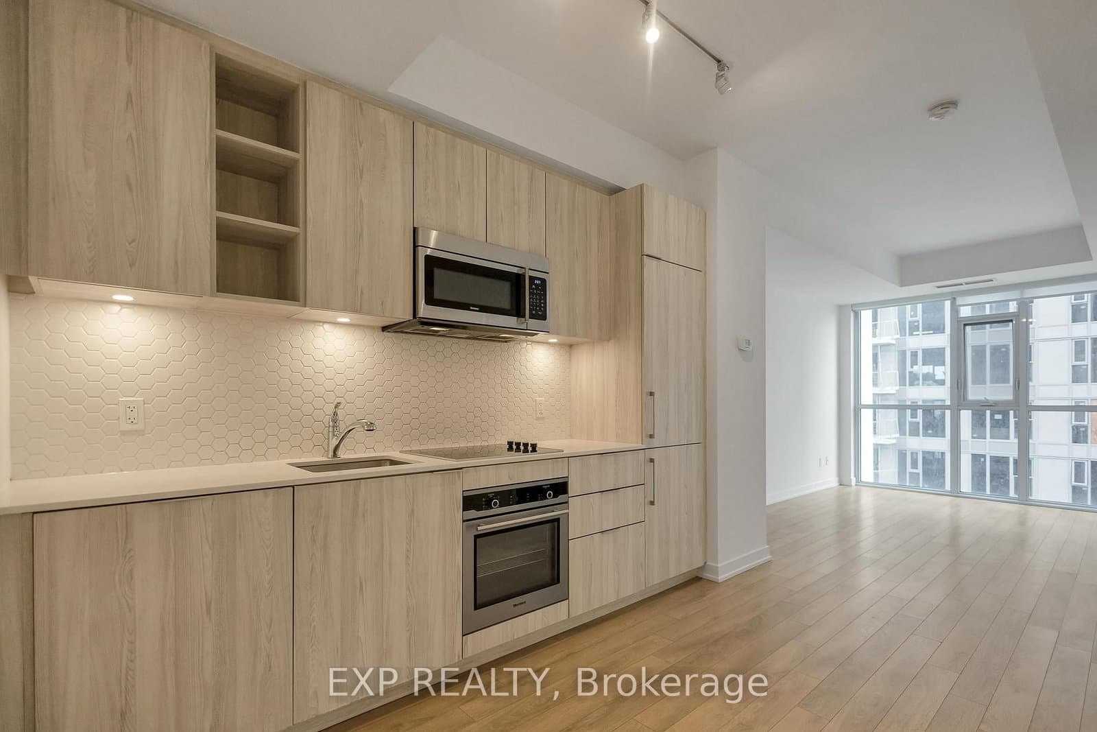 #2404 - 50 Ordnance Street