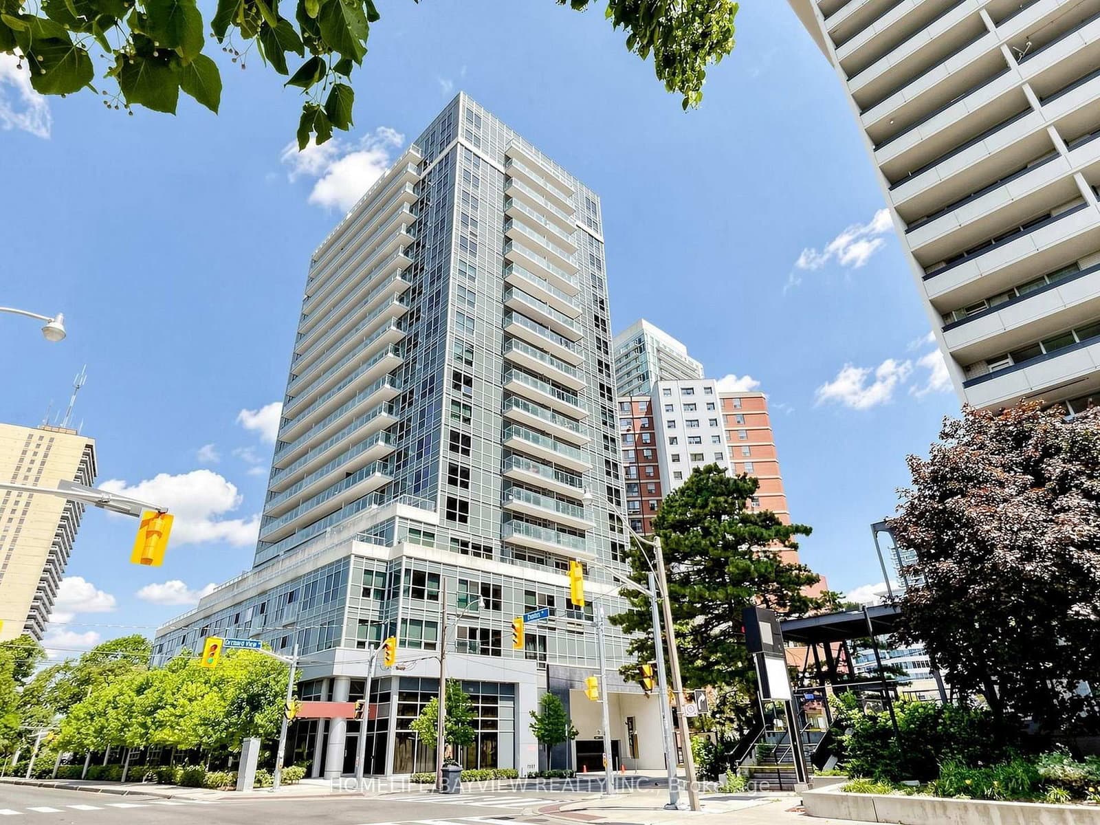 58 Orchard View Boulevard, Unit 511