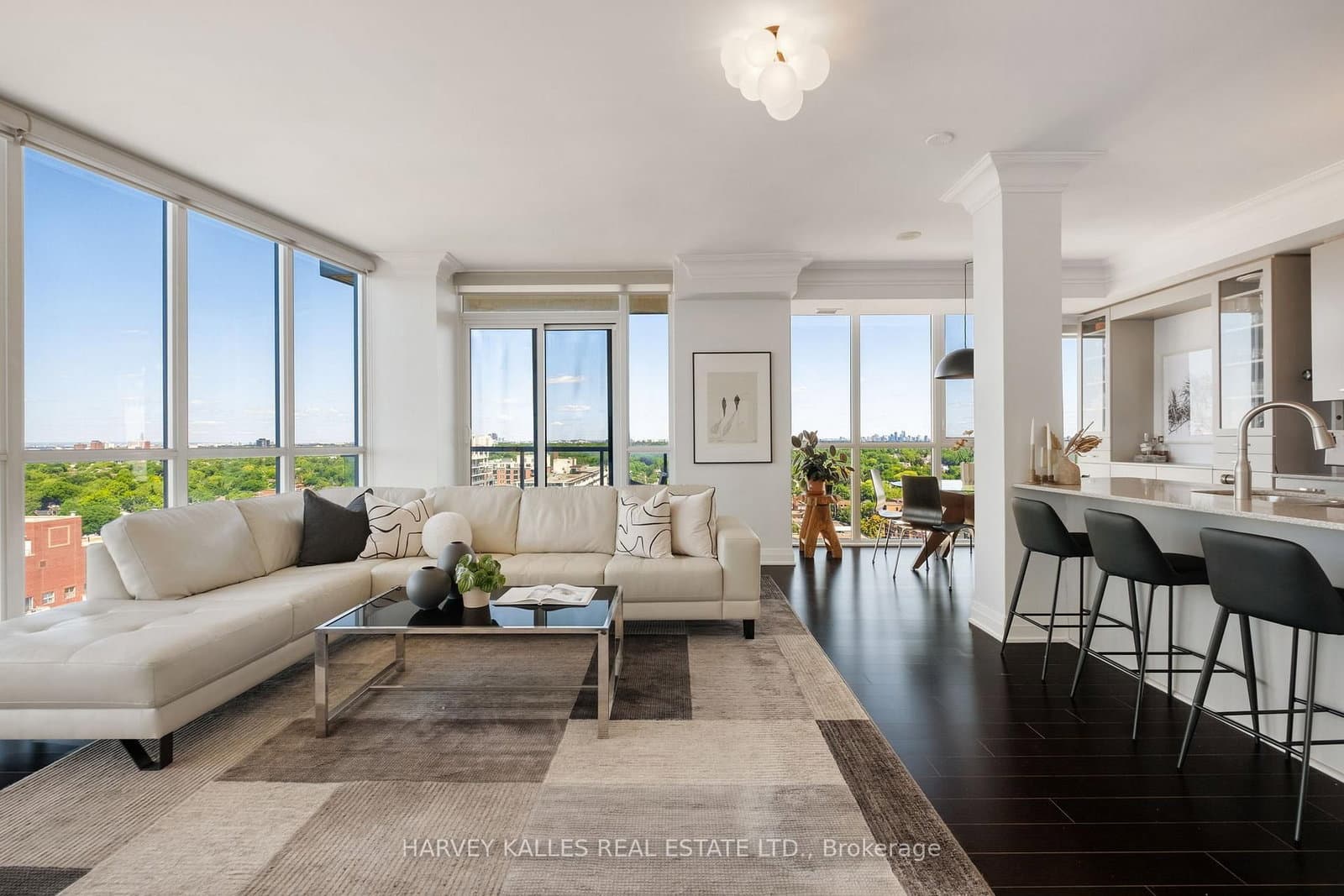 #1602 - 530 St Clair Avenue W