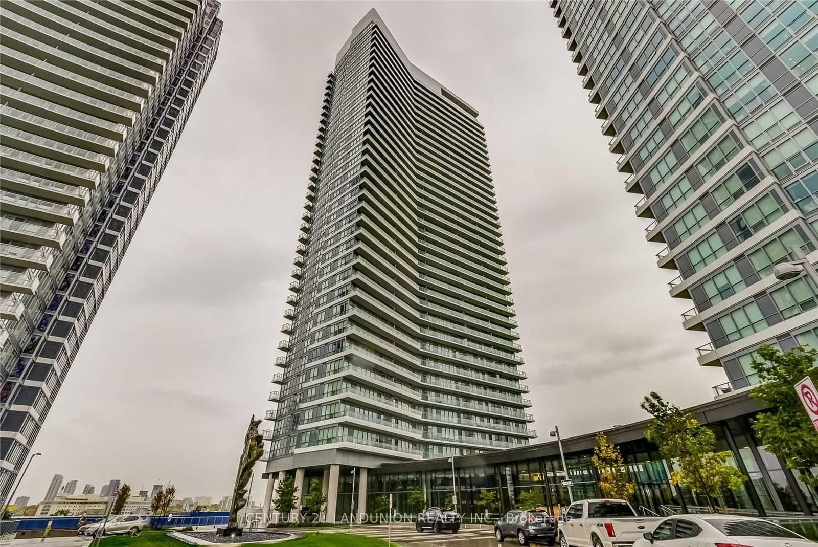 117 Mcmahon Drive, Unit 2509
