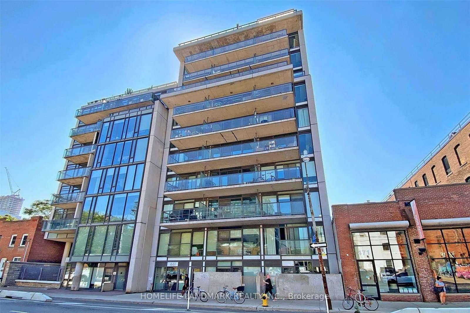 461 Adelaide Street W, Unit 437