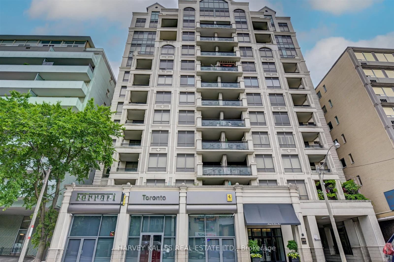 99 Avenue Road, Unit 708