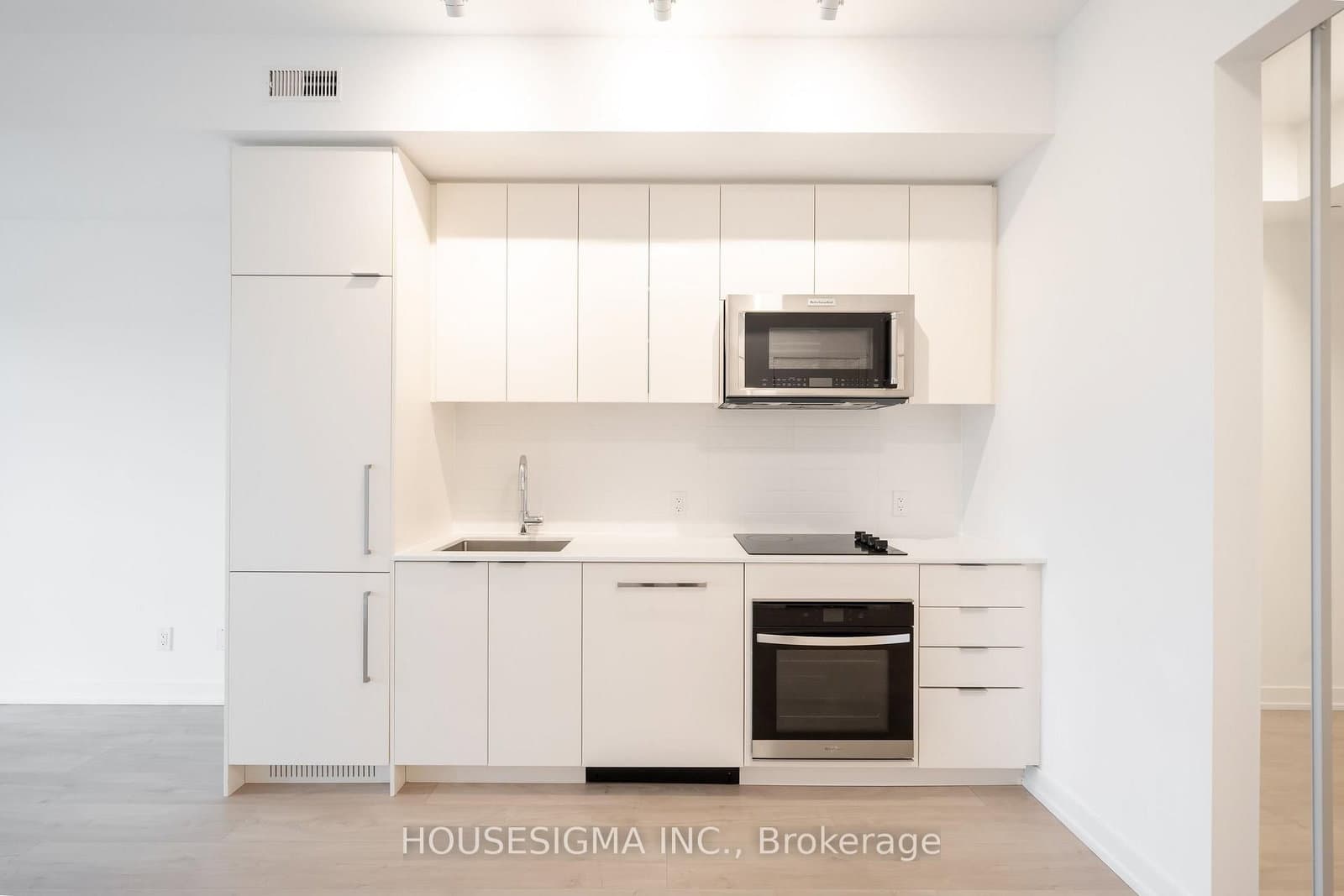 #202 - 181 Sheppard Avenue E