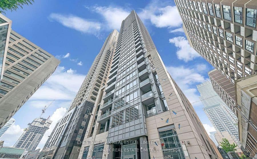 #1102 - 21 Balmuto Street