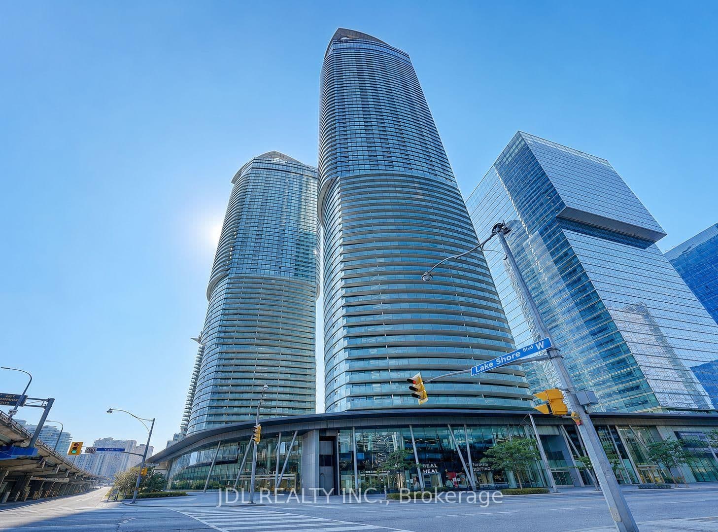 #2012 - 14 York Street