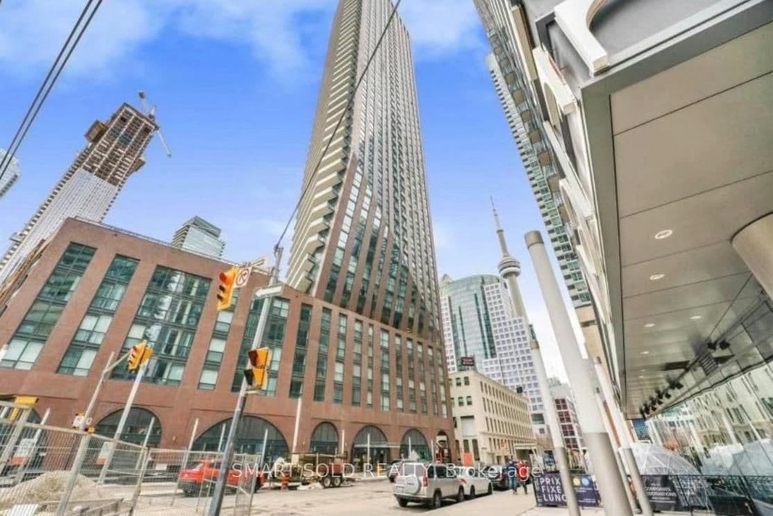 99 John Street, Unit 2303