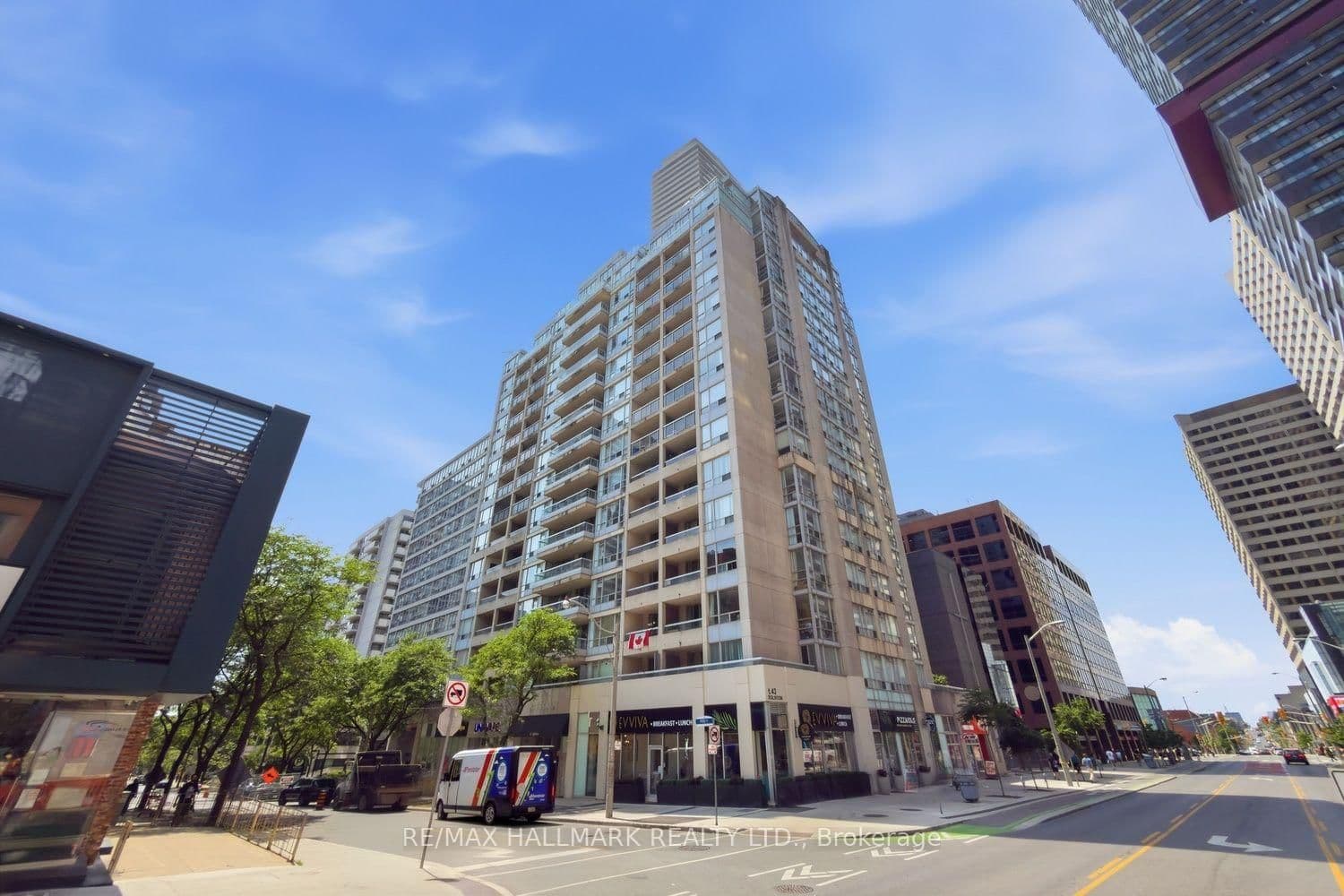 #310 - 43 Eglinton Avenue E