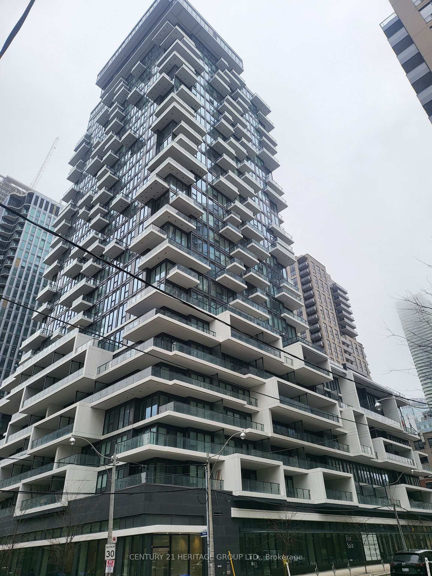 #603 - 77 Shuter Street