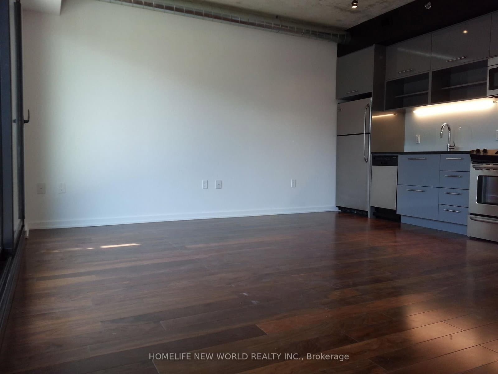 #343 - 47 Lower River Street