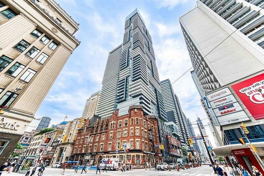 #2106 - 7 Grenville Street