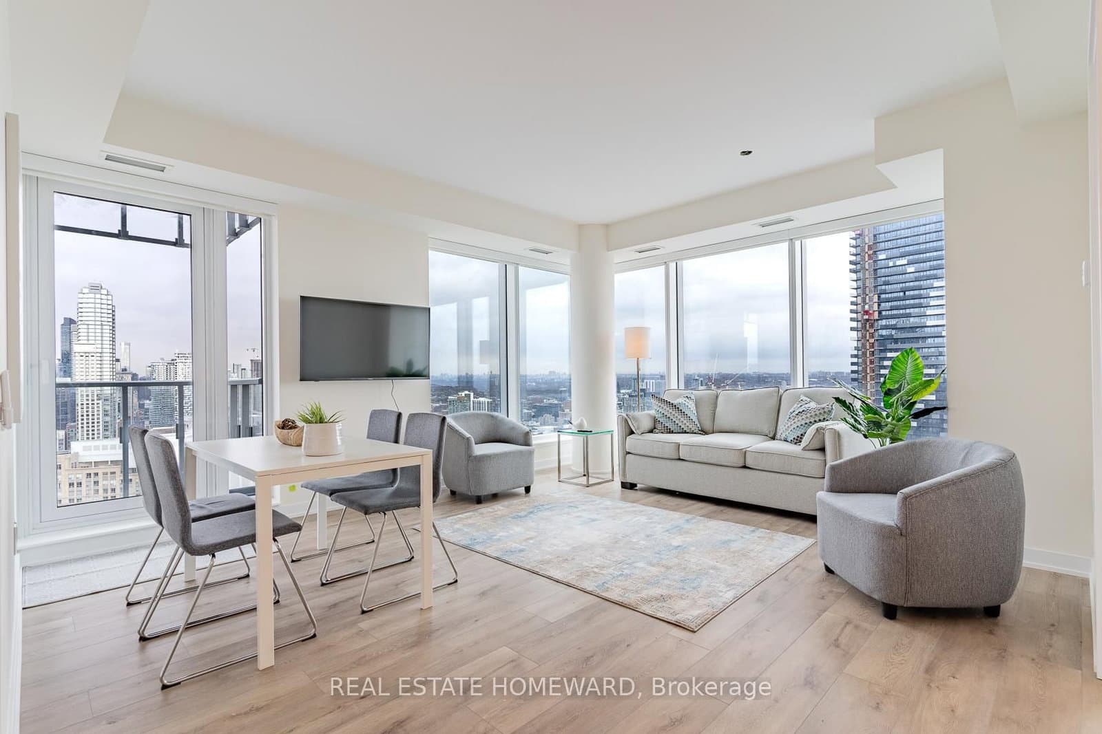 28 Freeland St. Street, Unit 4007