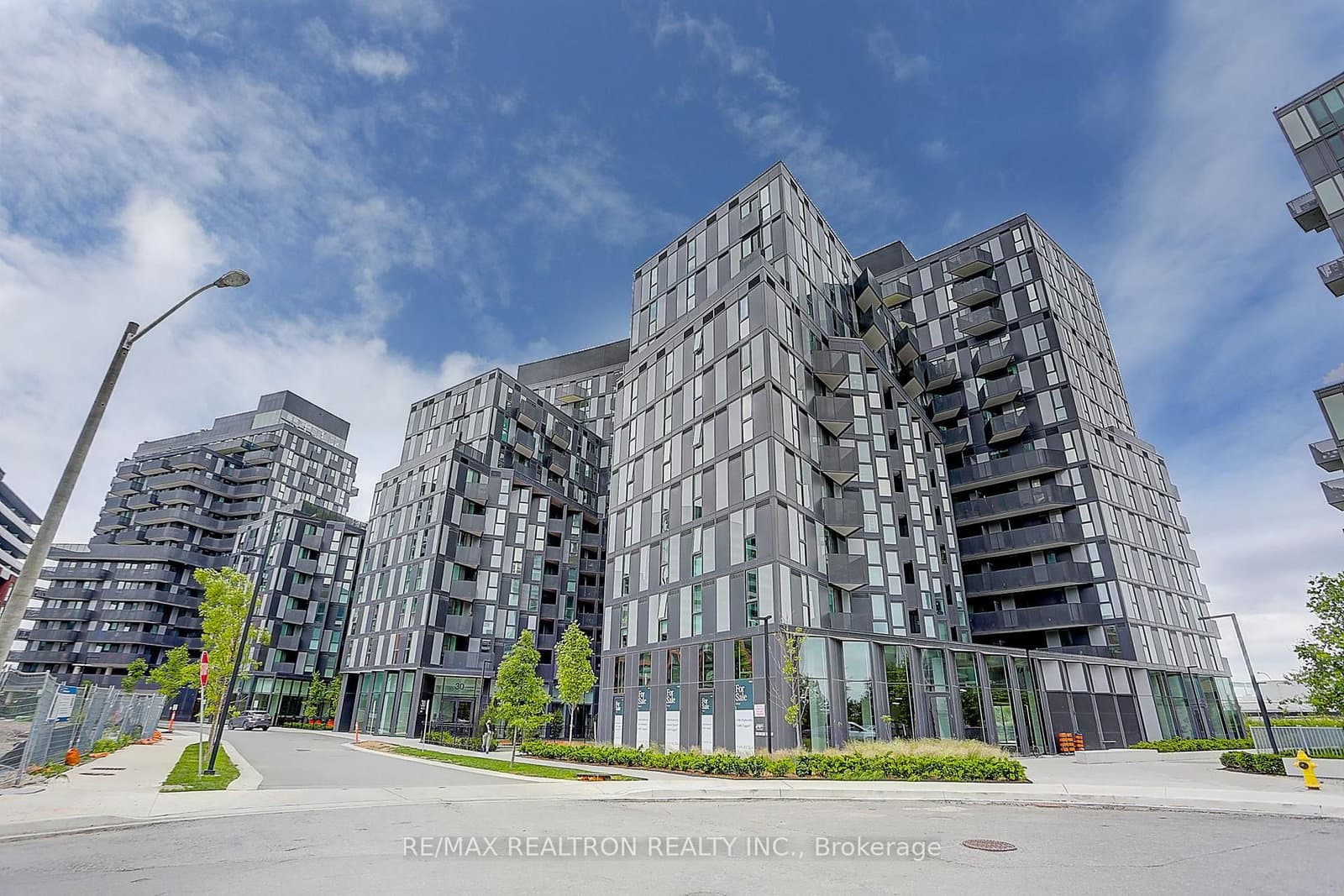 30 Tretti Way, Unit 602