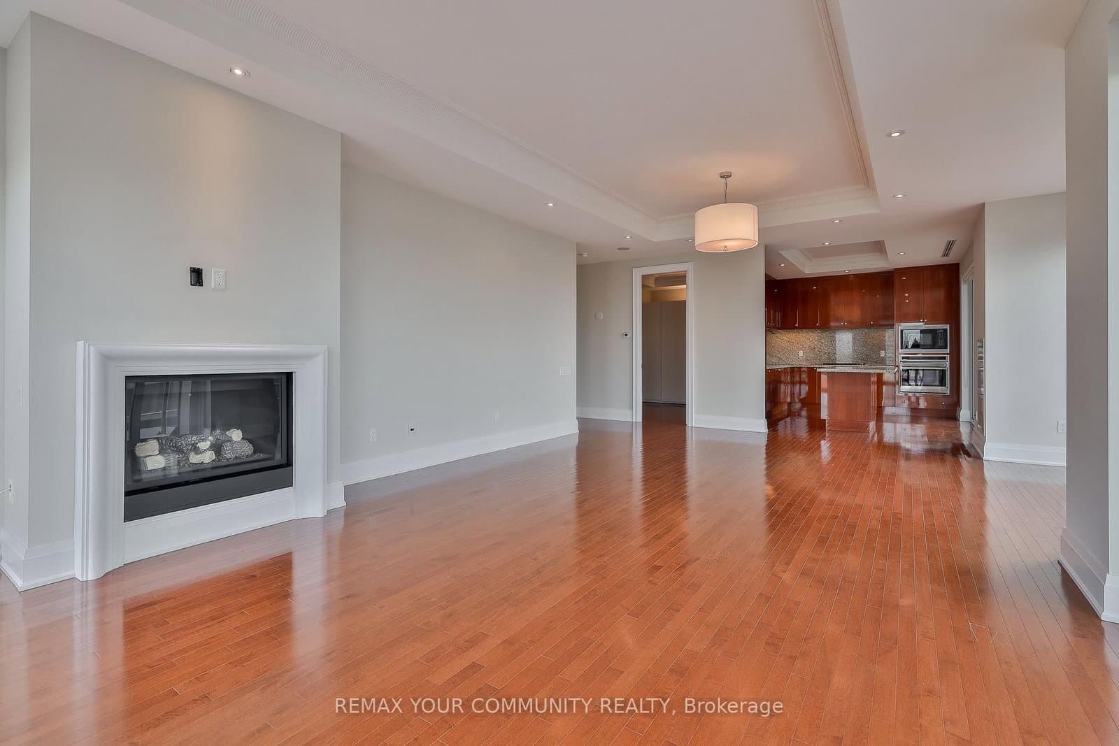 80 Yorkville Avenue, Unit 802