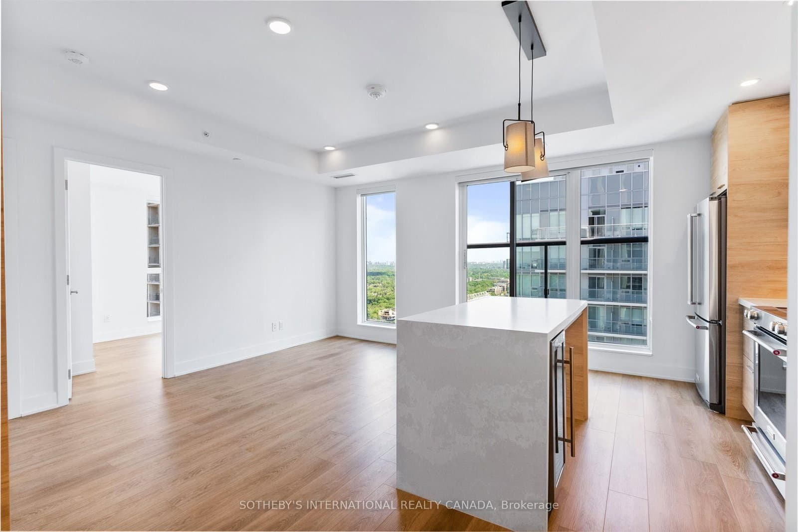 200 Redpath Avenue, Unit 1101