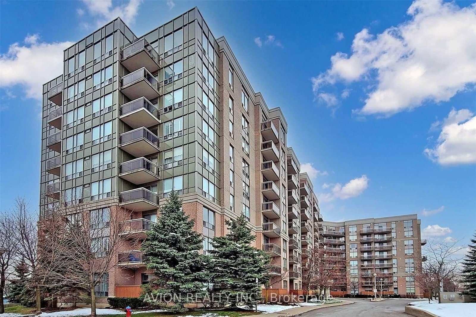 #320 - 1720 Eglinton Avenue E
