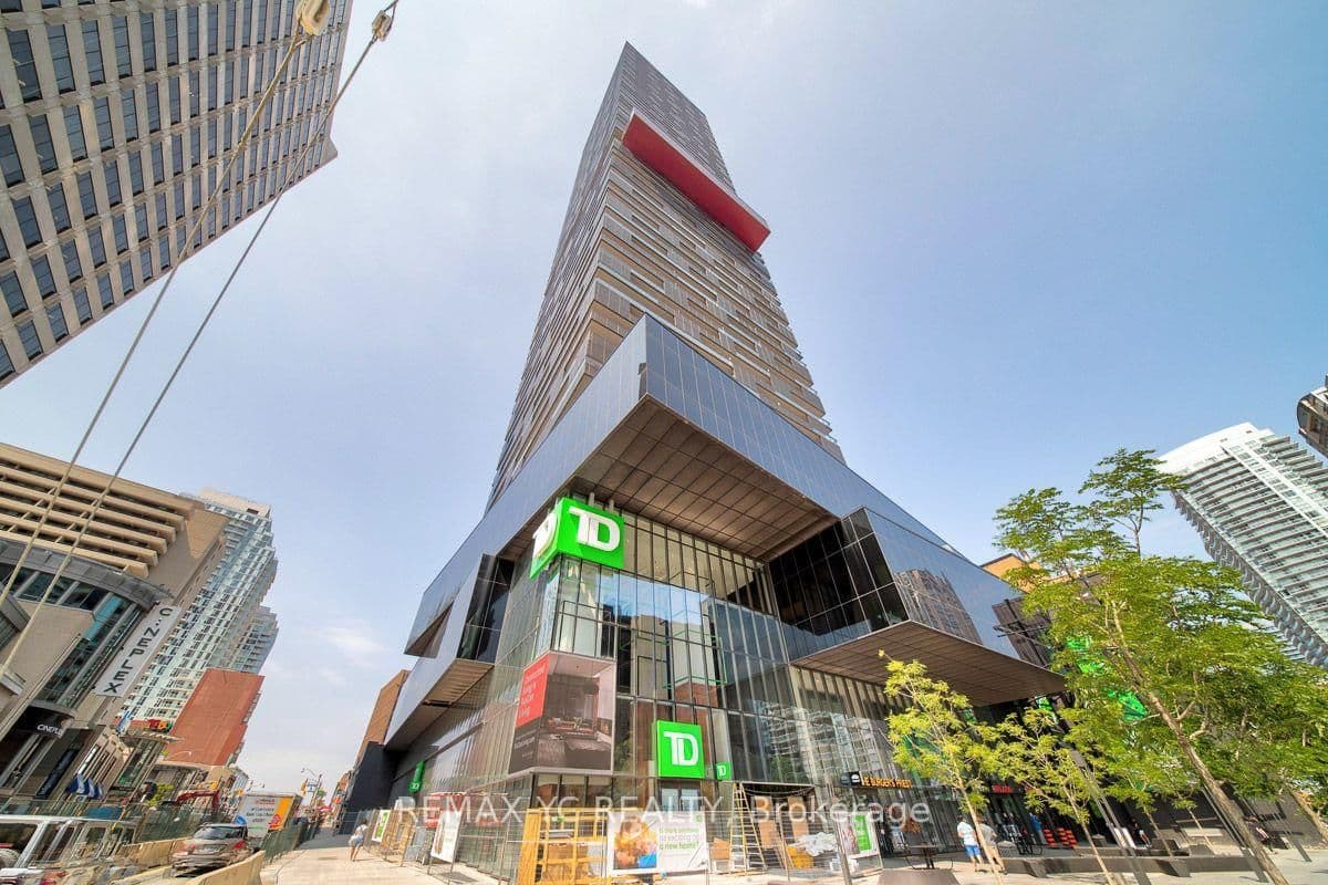 8 Eglinton Avenue E, Unit 4812