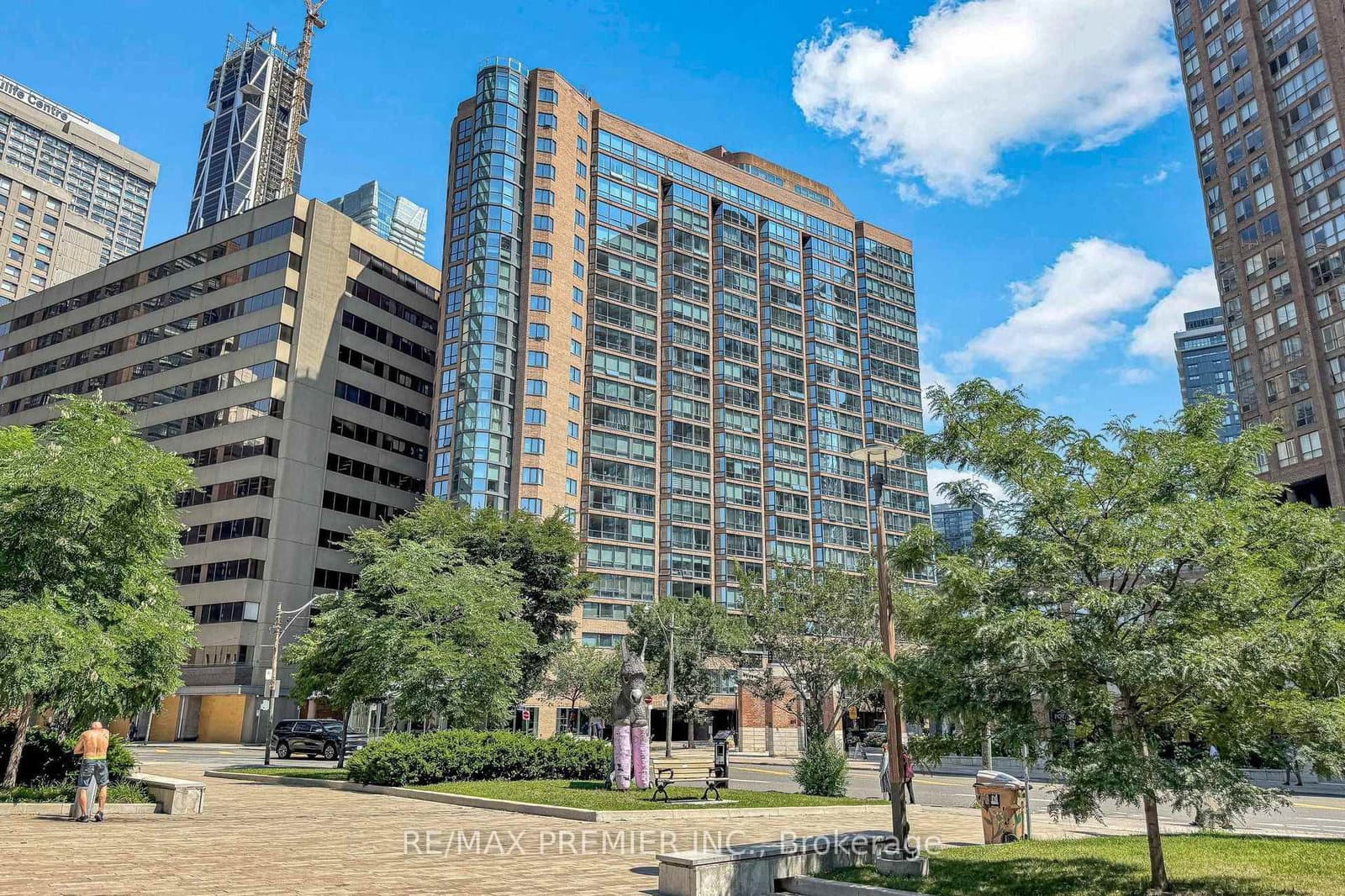 #1804 - 1055 Bay Street