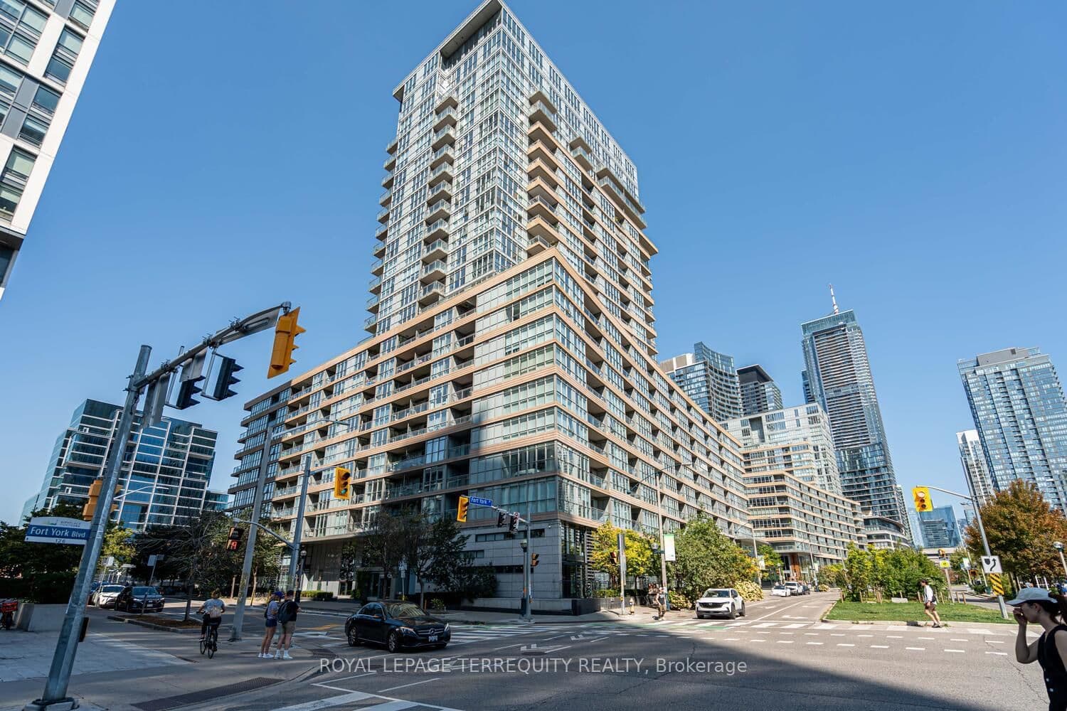 #610 - 151 Dan Leckie Way