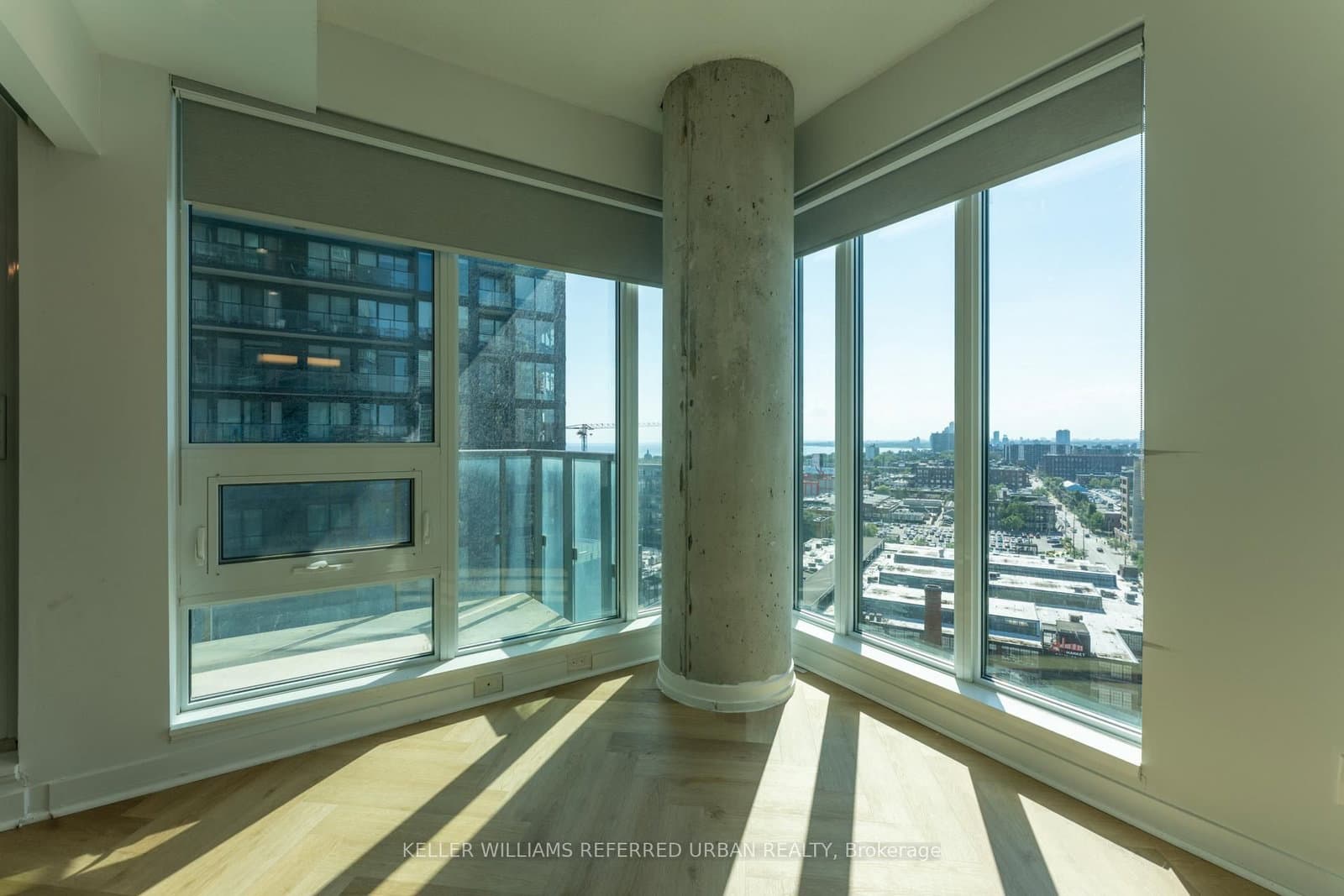 #1614 - 150 East Liberty Street