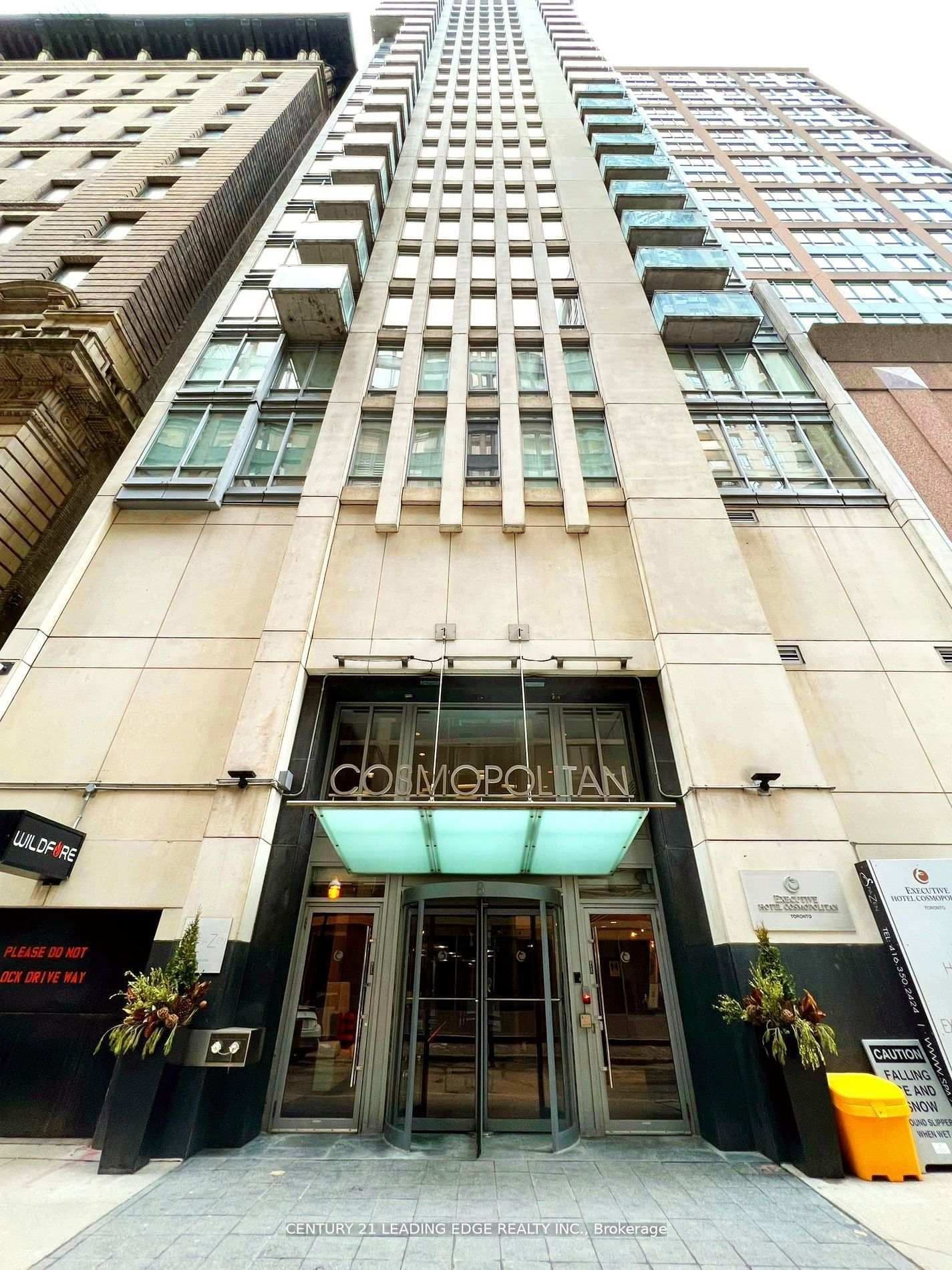 #2202 - 8 Colborne Street