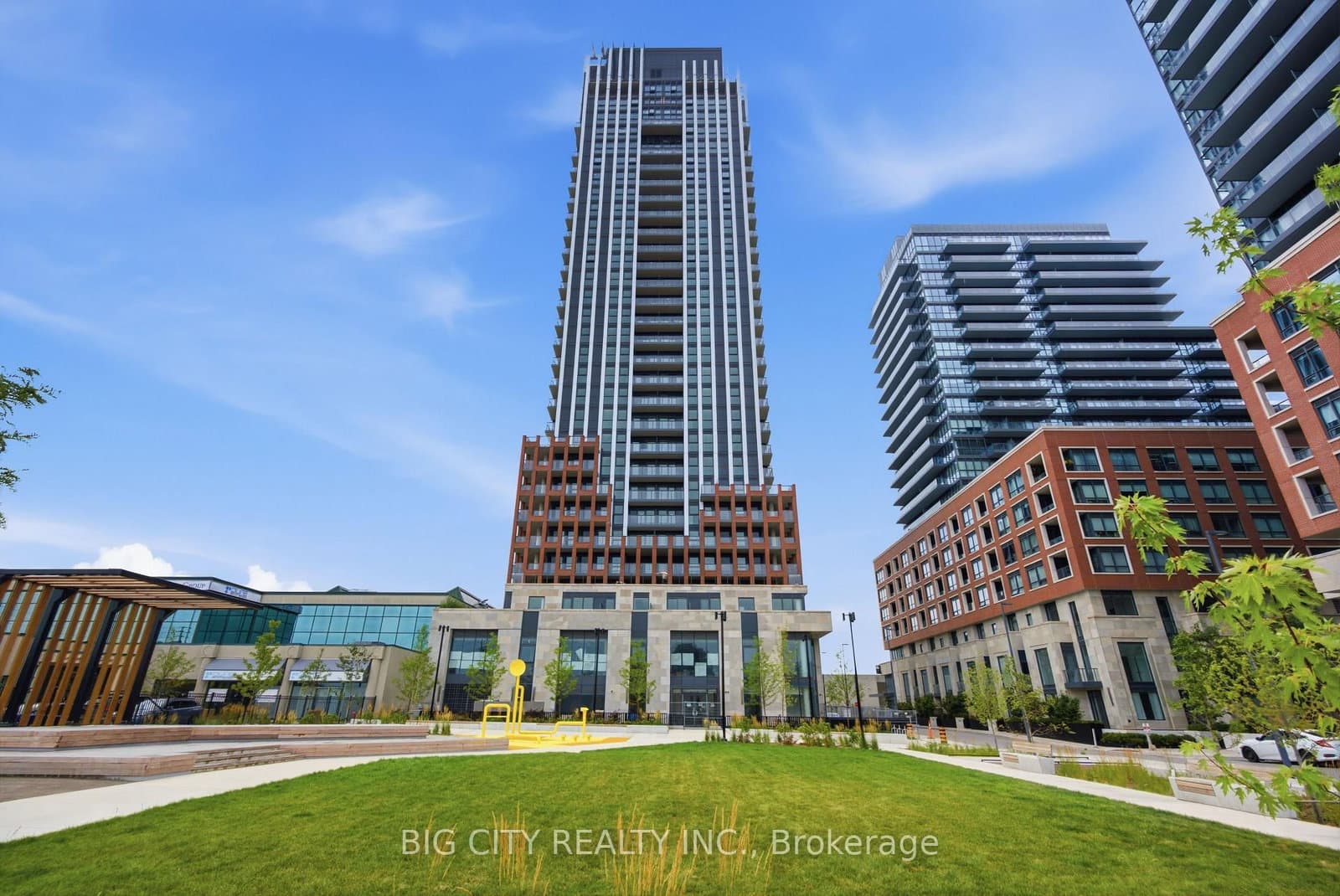25 Frederick Todd Way, Unit 215