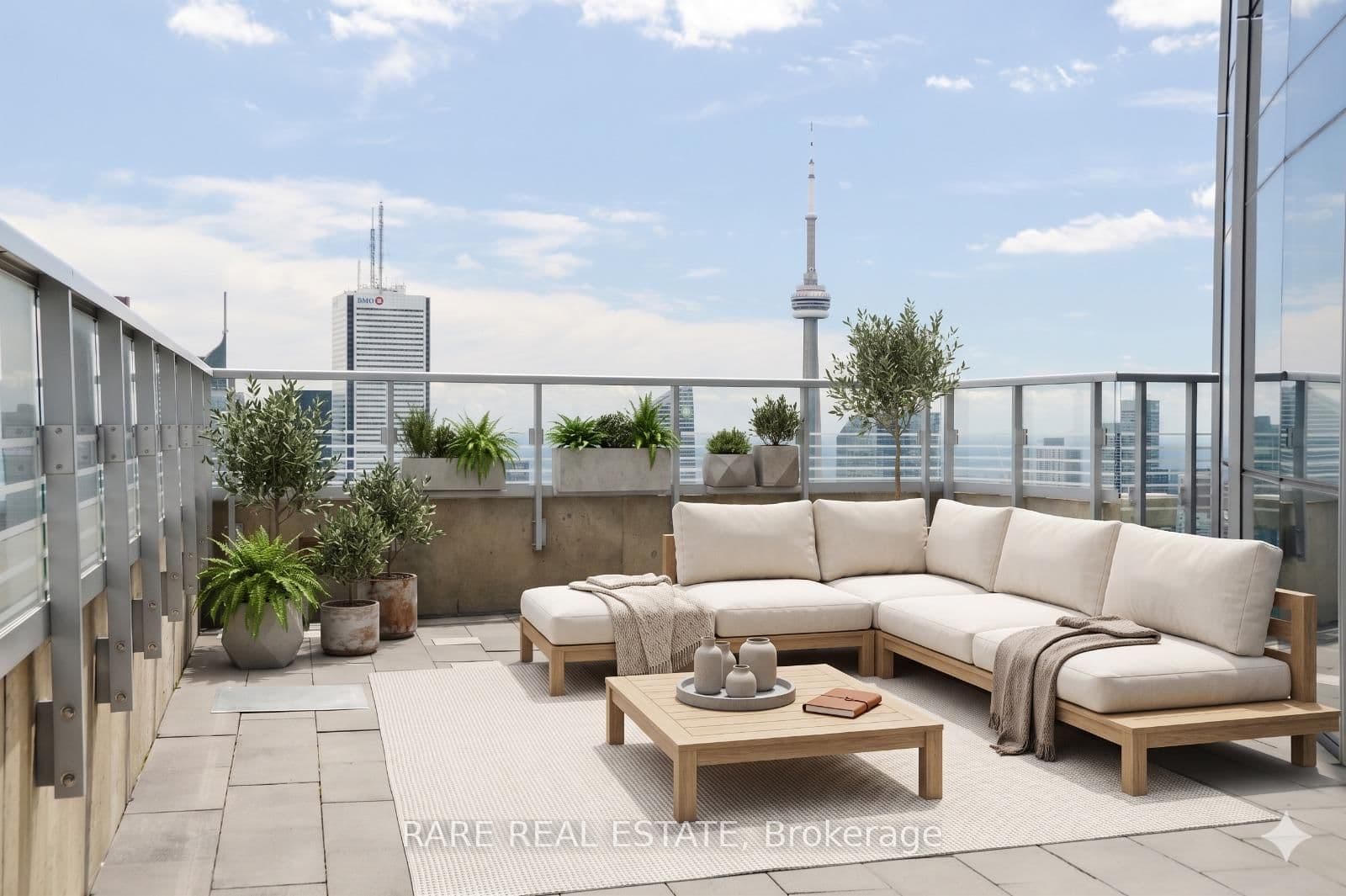 388 Yonge Street, Unit 5907