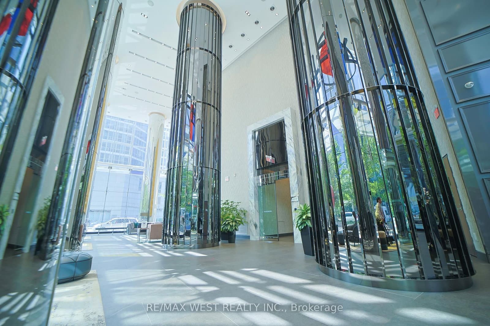 #1101 - 10 YORK Street