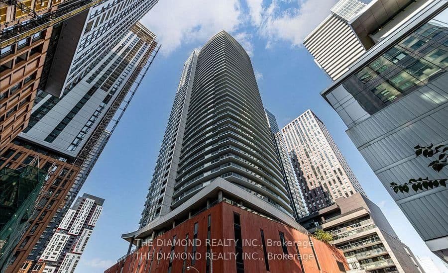 21 Widmer Street, Unit 4208