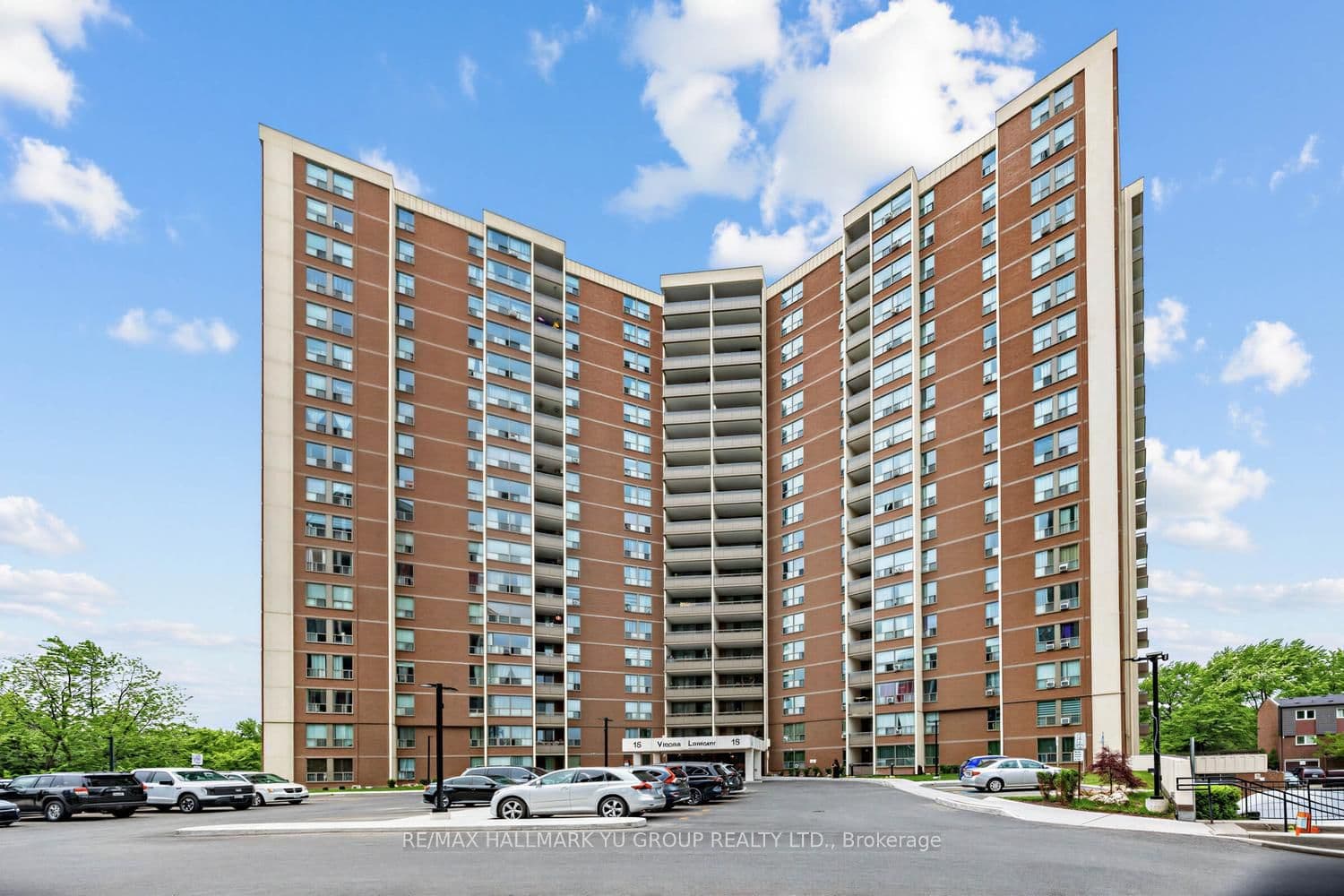 #401 - 15 Vicora Linkway