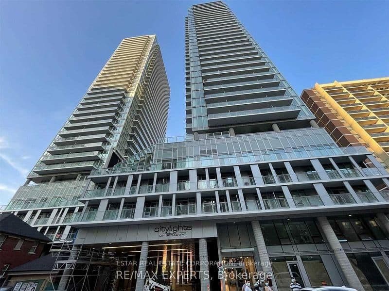 195 Redpath Avenue, Unit 2214