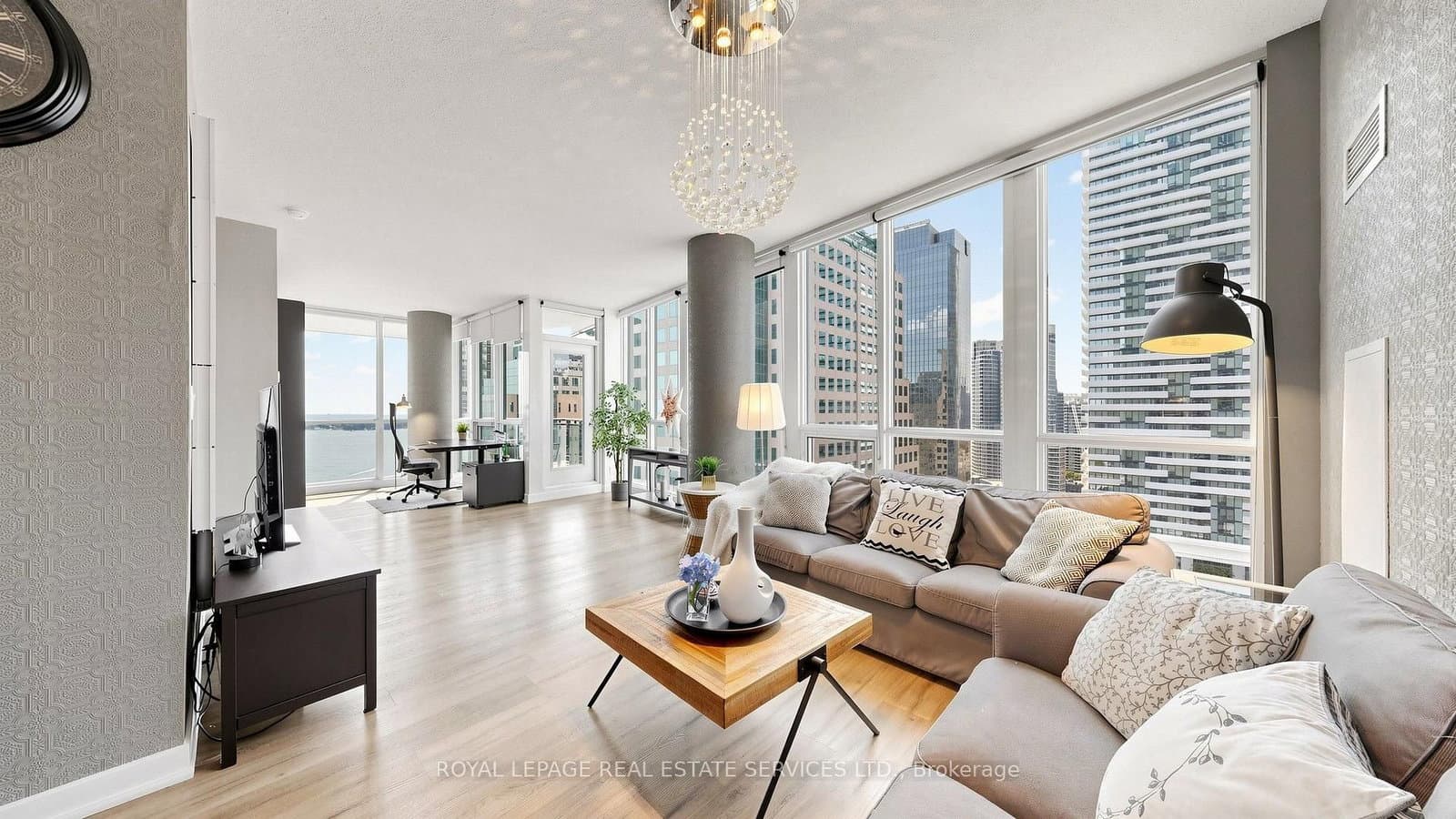 #2212 - 33 Bay Street