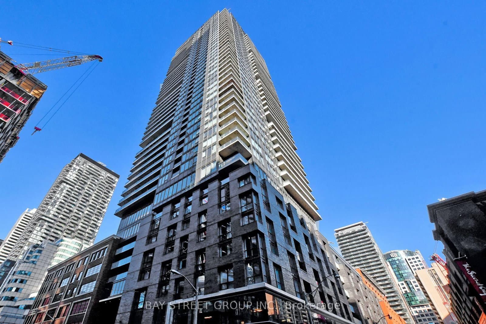 115 Blue Jays Way, Unit 2205