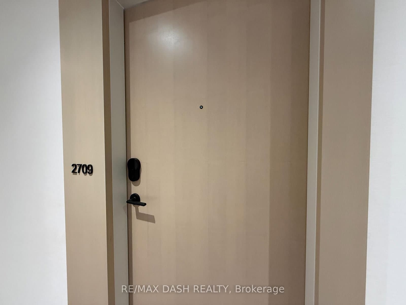 280 Dundas Street W, Unit 2709