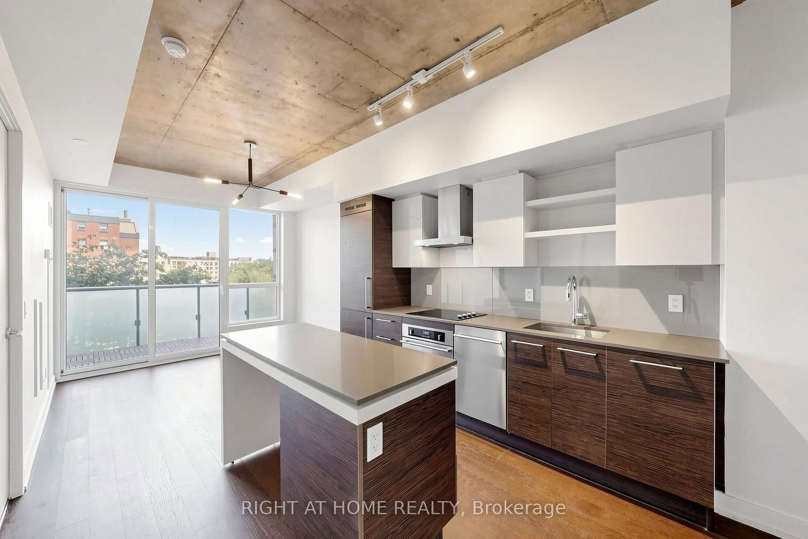 1030 King Street W, Unit 512