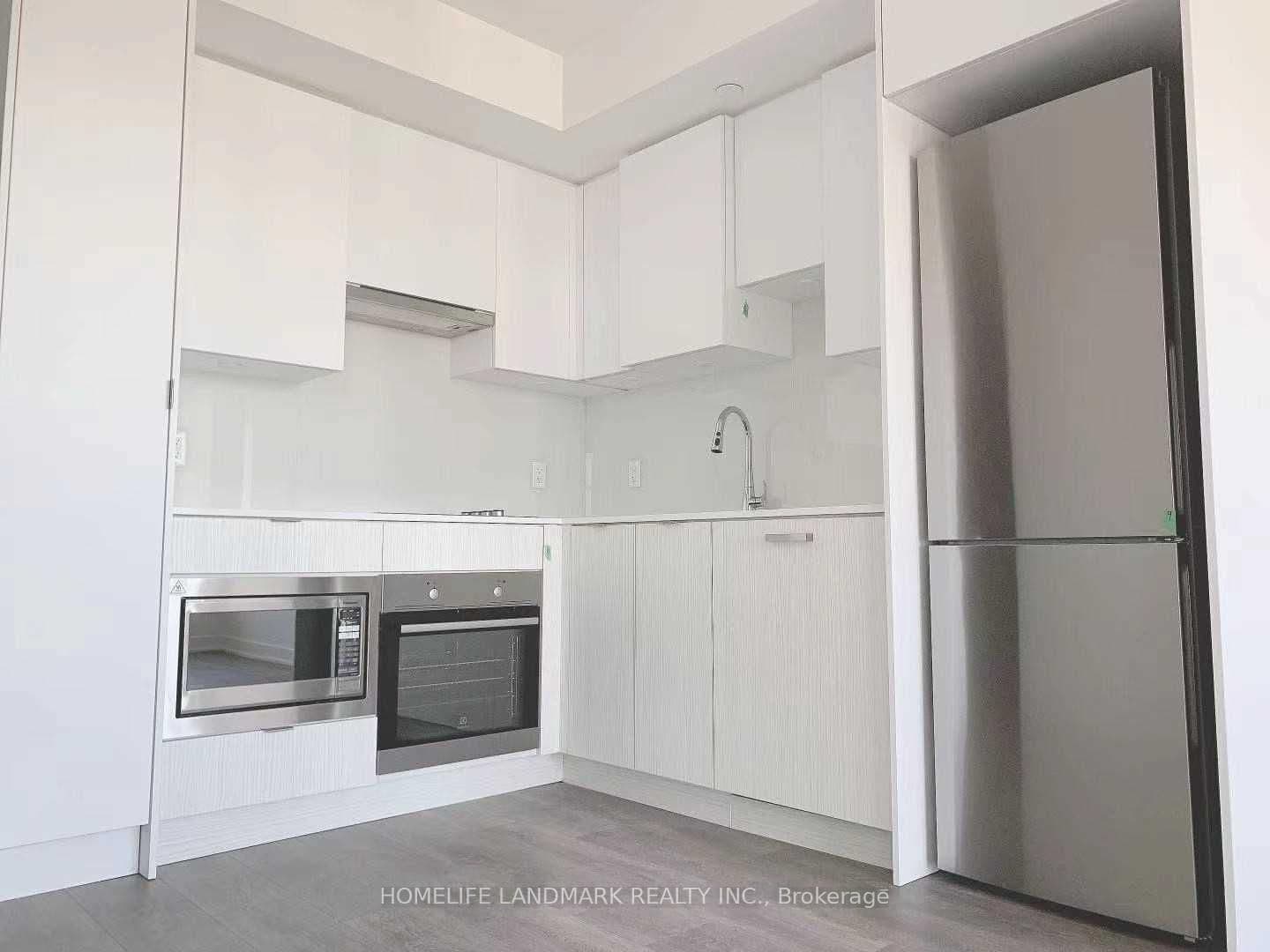 99 Broadway Avenue, Unit 2311